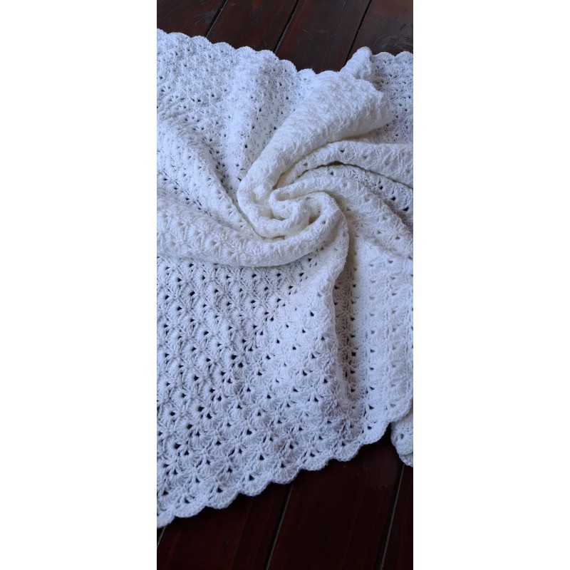 Crocheted WHITE Shell Design Blanket