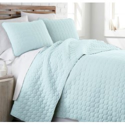 Plain Colour Circle Embossed Quilt 01