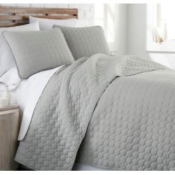 Plain Colour Circle Embossed Quilt 02