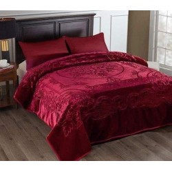 Luxurious 3-Ply Blankets – Plain & Stylish Designs